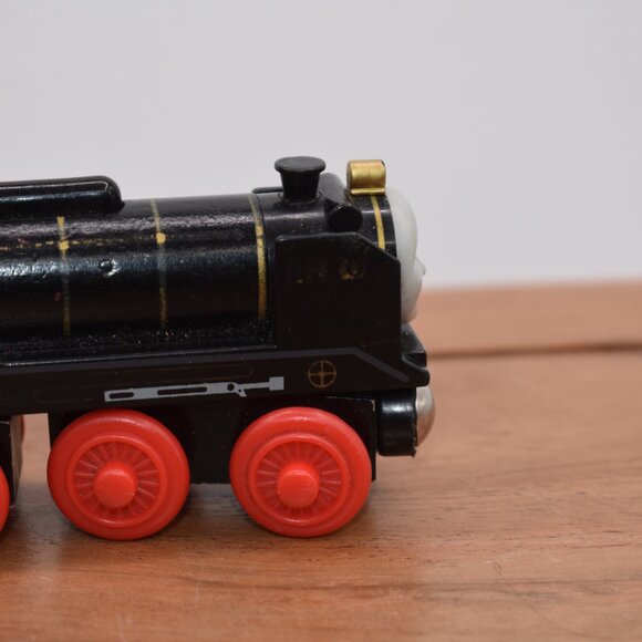 Hiro 51 and Tender Thomas & Friends Wooden Railway Train Engine Magnetic 2003 - Picture 3 of 10